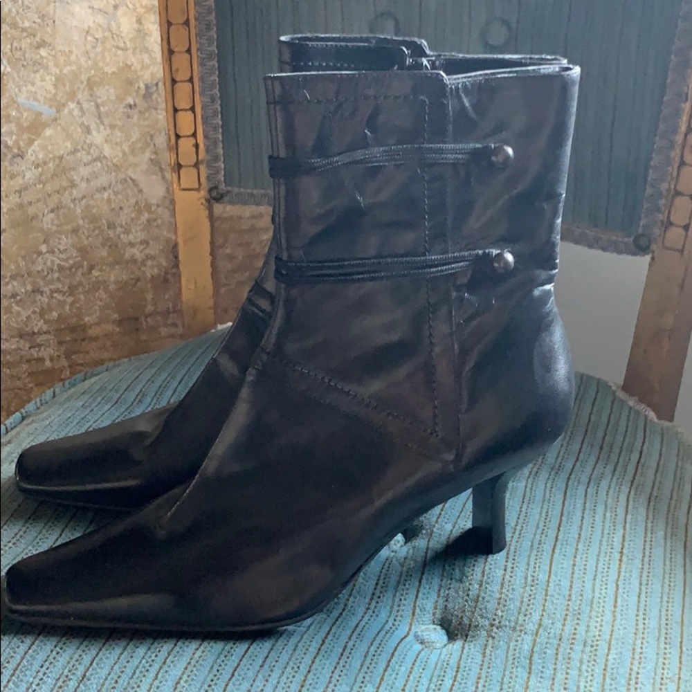Nine West leather boots